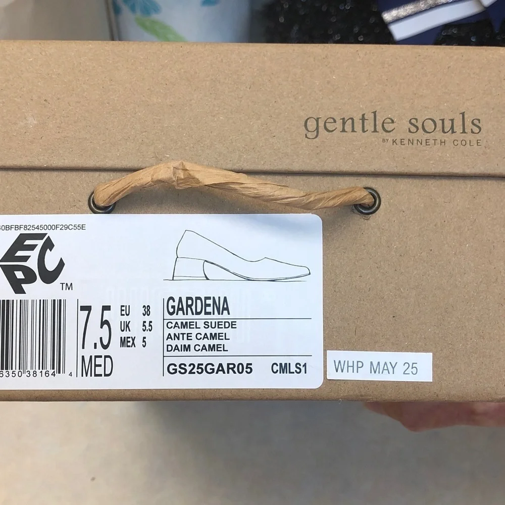 Gentle Souls Gardena Suede Block Heel Pumps in Camel Like New Women's 7.5m